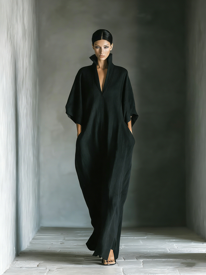 Costanza - Maxi abito nero con maniche a kimono e scollo a V